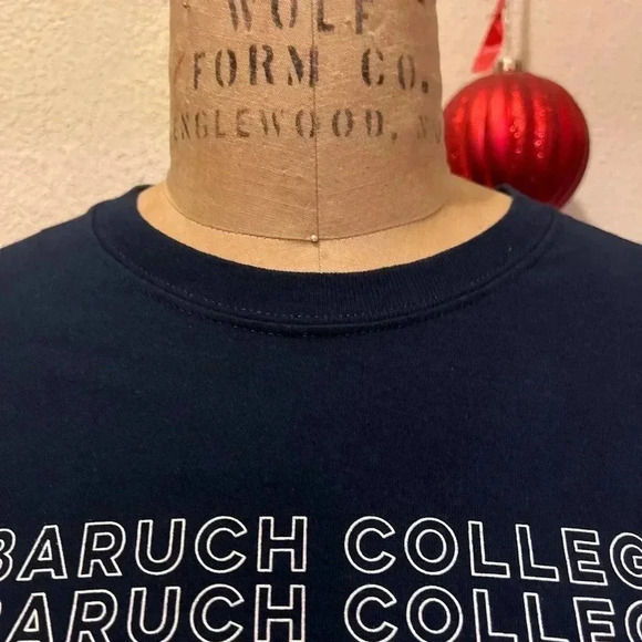 Gildan Baruch College Class of 2021 T-shirt Size L - Picture 4 of 9